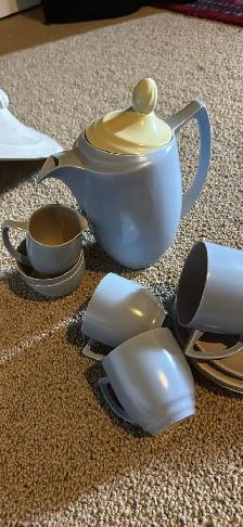 Branksome China. 6 Place Setting - Photo 5