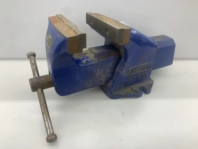 Record 100 4" Vice