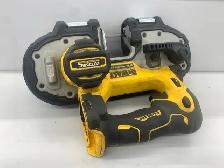 Dewalt DCS377 20V Bandsaw - Photo 2