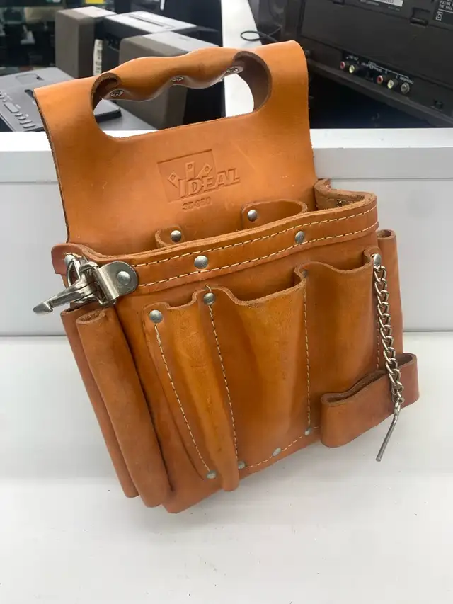Ideal 35-950 Tool Pouch