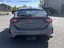 2025 Honda Civic Type R - PPF, CLEAN CARFAX, MINT CONDITION - Photo 4