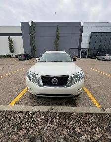 2016 NISSAN PATHFINDER NEED GONE TODAY!