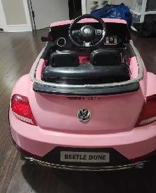 Volkswagen Beetle Dune Kids Ride-On Car - Photo 7