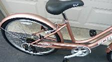 Ladies Comfort Bicycle - Photo 3