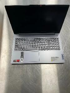 LENOVO SLIM 3