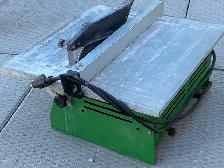 Superior Power Tools 7" Wet Tile Saw - Photo 5