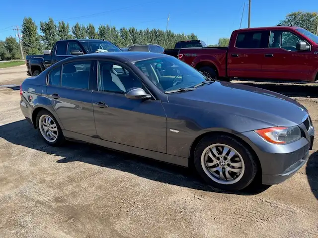 2007 BMW 323I, Safetied