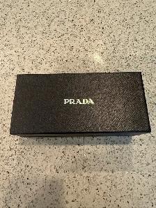 Brand New Authentic Prada Sunglasses !! - Photo 8