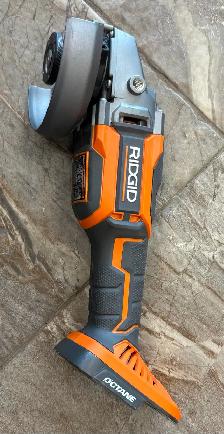 Cordless Ridgid R86042 Grinder