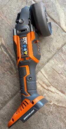 Cordless Ridgid R86042 Grinder - Photo 2