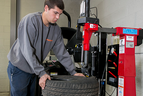 job available for tire shop helper in Brampton
