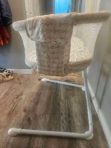 BRAND NEW HALO BASSINET GLIDE SLEEPER $150 - Photo 3
