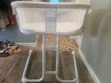 BRAND NEW HALO BASSINET GLIDE SLEEPER $150 - Photo 4