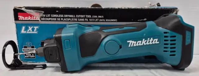 (N9748492) Makita DC180Z Router