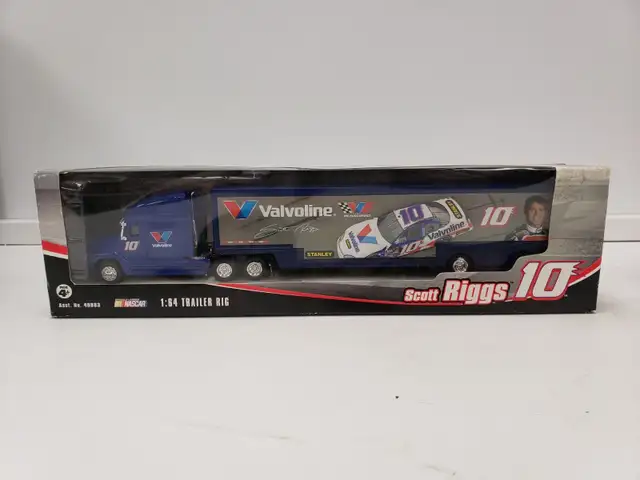 (9927443) Scott Riggs #10 Collectable 1:64 Trailer Rig