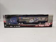 (9927443) Scott Riggs #10 Collectable 1:64 Trailer Rig