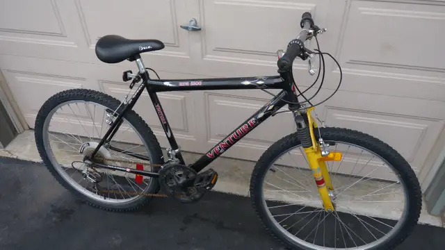 Men Mountain Bicycle