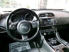 2017 Jaguar XE Prestige CERTIFIED | DIESEL | AWD - Photo 10