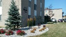 Riverside 1 Bedroom | Balcony | Free Parking | Heat & Water Incl
