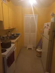 Rooms Available - Photo 8