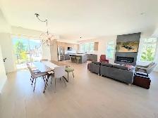 Stunning 2 Bedroom ( Flex room) Shoreline Condo Furnished - Photo 4