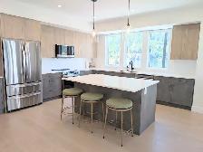 Stunning 2 Bedroom ( Flex room) Shoreline Condo Furnished - Photo 6
