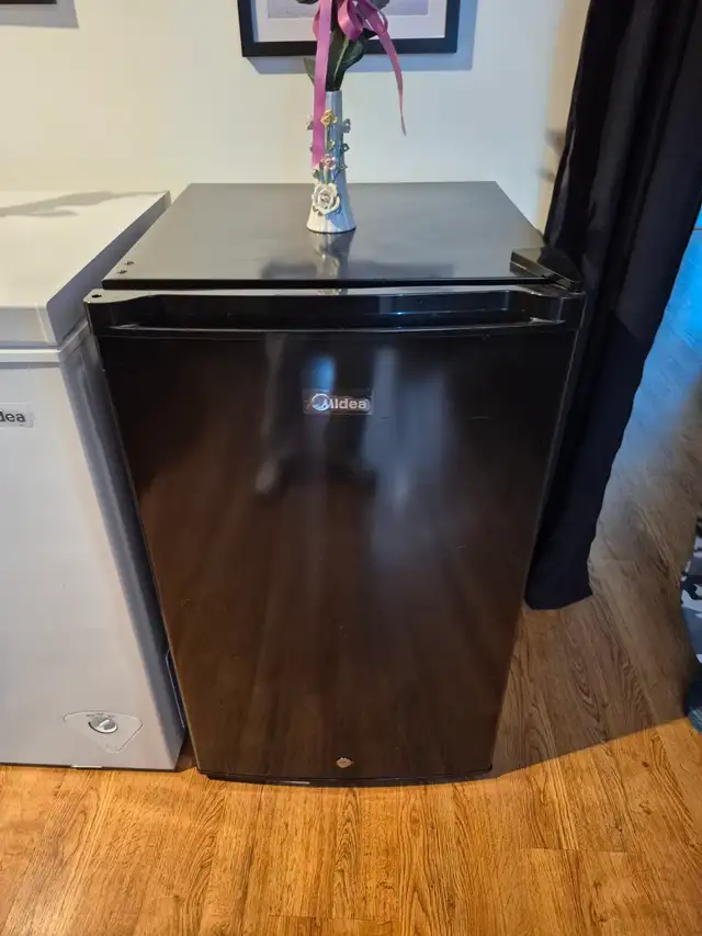 Apartment freezer n more