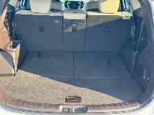 2017 Hyundai Santa Fe XL Luxury AWD - Photo 9