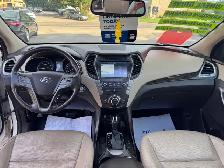 2017 Hyundai Santa Fe XL Luxury AWD - Photo 19