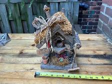 Cute Rustic Small Decorative Wooden Birdhouse !