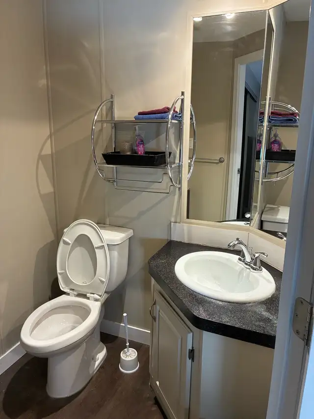 2 bed 2 bath crew house