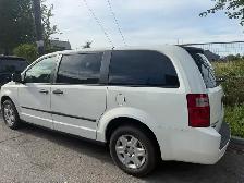 2010 Dodge Grand Caravan C/V - Photo 2
