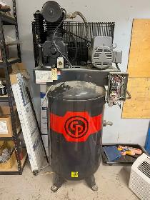 Machine a Urethane E-30 - Photo 2