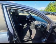 2022 Kia Rio 5-Door LX - Photo 8