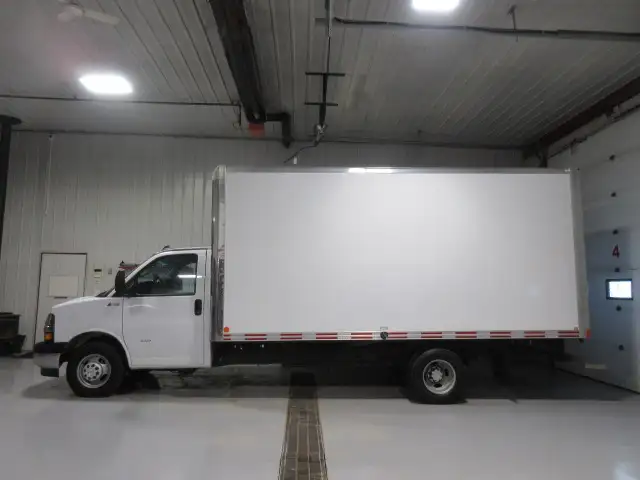 2023 Chev Express Cube Van