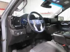 2023 GMC Sierra 1500 Crew Cab 6'6 Box 5.3L V8 4X4 - Photo 5