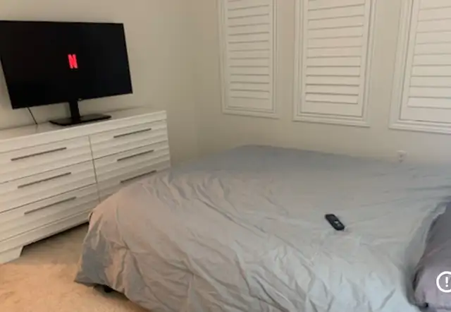 2 Rooms for Rent ~ Short/Long Term ~ Collingwood