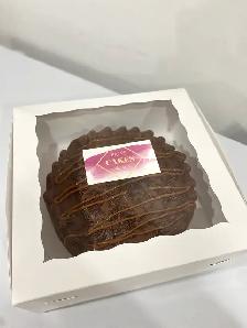 Chocolate Cake with Dulce de Leche - Photo 6