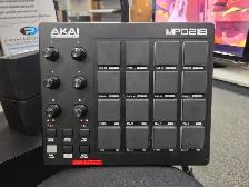 Akai MPD218 MIDI Pad Control Unit @ Cashopolis!!