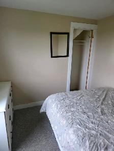 ROOM FOR RENT - Photo 6