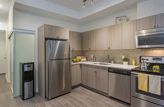 2 den suites at Lynn Creek Apartments - Call Today!