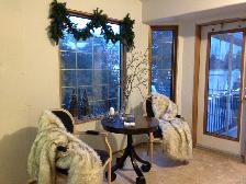 Round Decorator Table