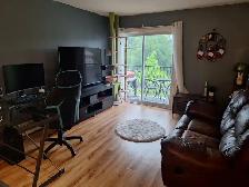 31/2 apartment 1 bedroom 1 bathroom kitchen and living room - Photo 4