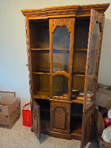 China Cabinet - Photo 5