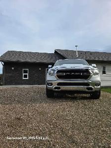 2019 Dodge Ram Bighorn - Photo 2
