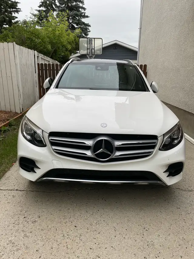 2017 Mercedes GLC 300 4Matic