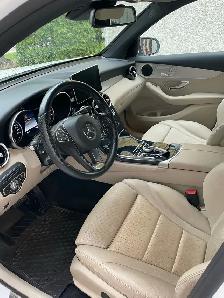 2017 Mercedes GLC 300 4Matic - Photo 4