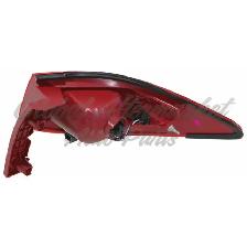 Chevrolet Traverse 2009-2012 Tail Lights Left and Right - Photo 3
