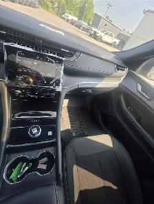2026 Jeep Grand Cherokee Laredo - Photo 6