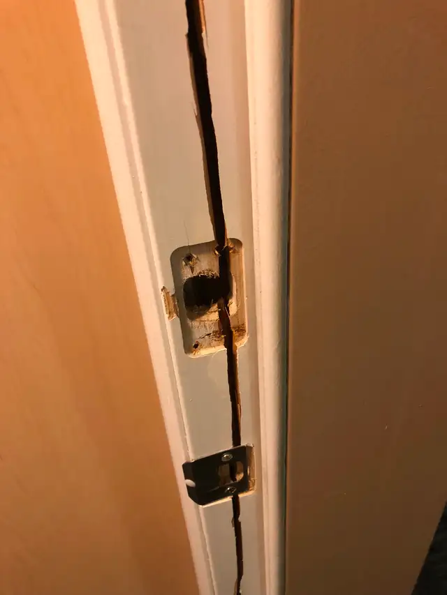 we will Fix broken Door, closing problem, frame, Sagging or Stic